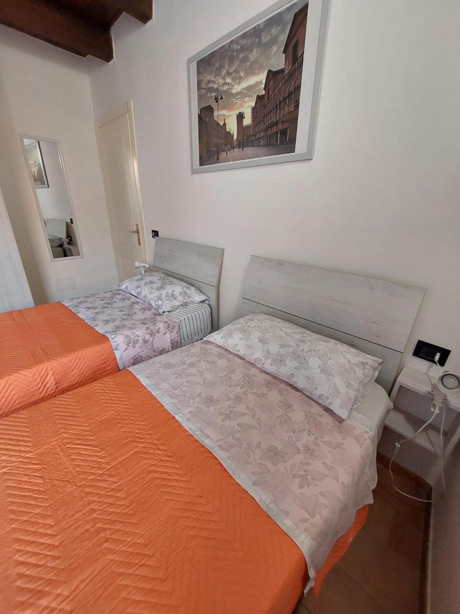 Dodo'S House Otel Ferrara Dış mekan fotoğraf